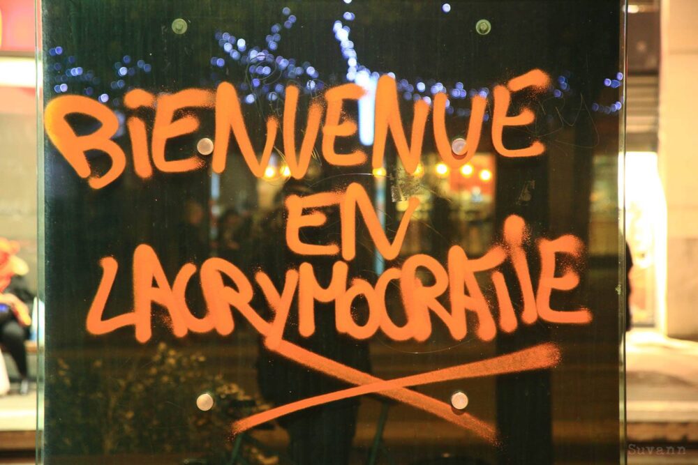 Nantes, 29 décembre : trêve des confiseurs et répression sauvage