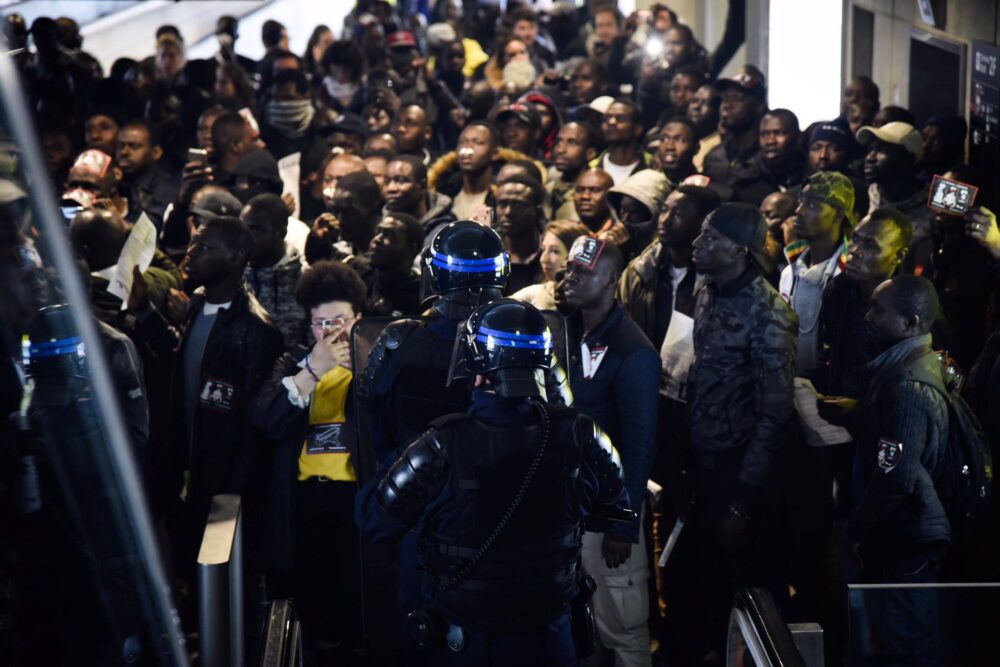 Contre les expulsions : l’aéroport de Roissy occupé !