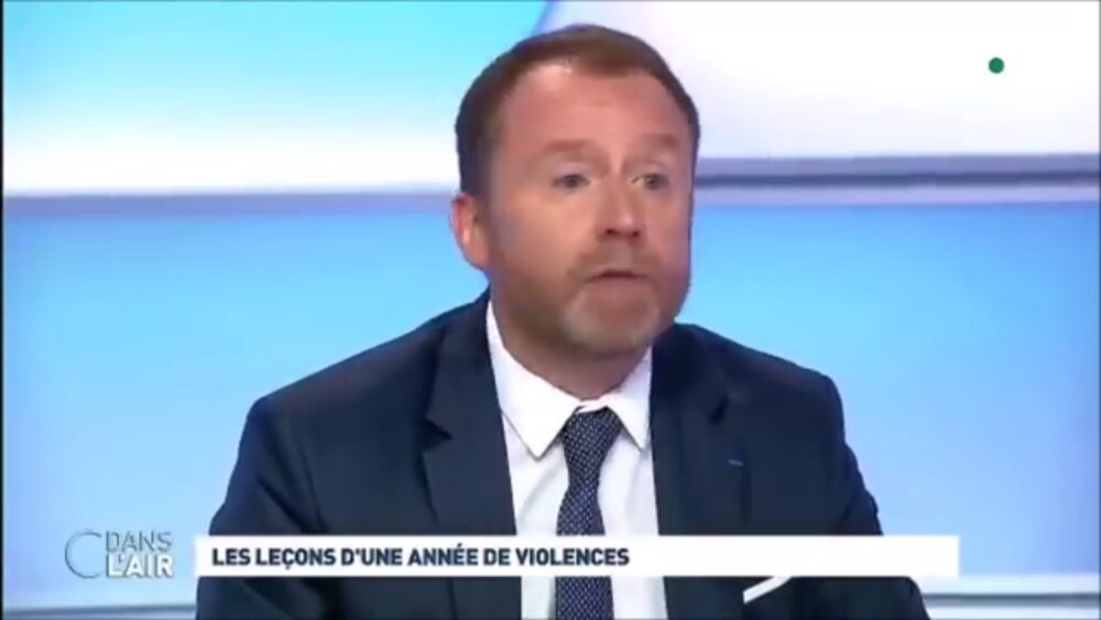 «Difficile à défendre» : scène hallucinante à la télévision
