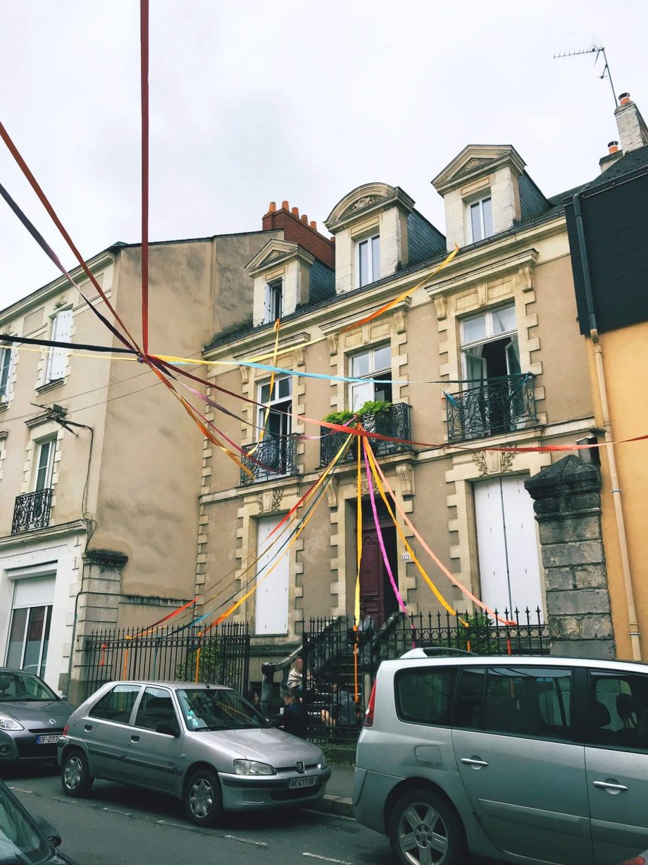 La rue a la parole