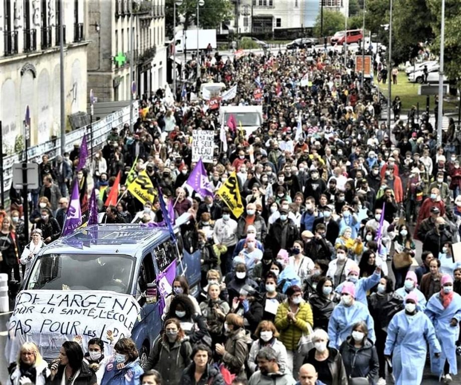 Nantes : 10000 personnes dans la rue pour l’hôpital