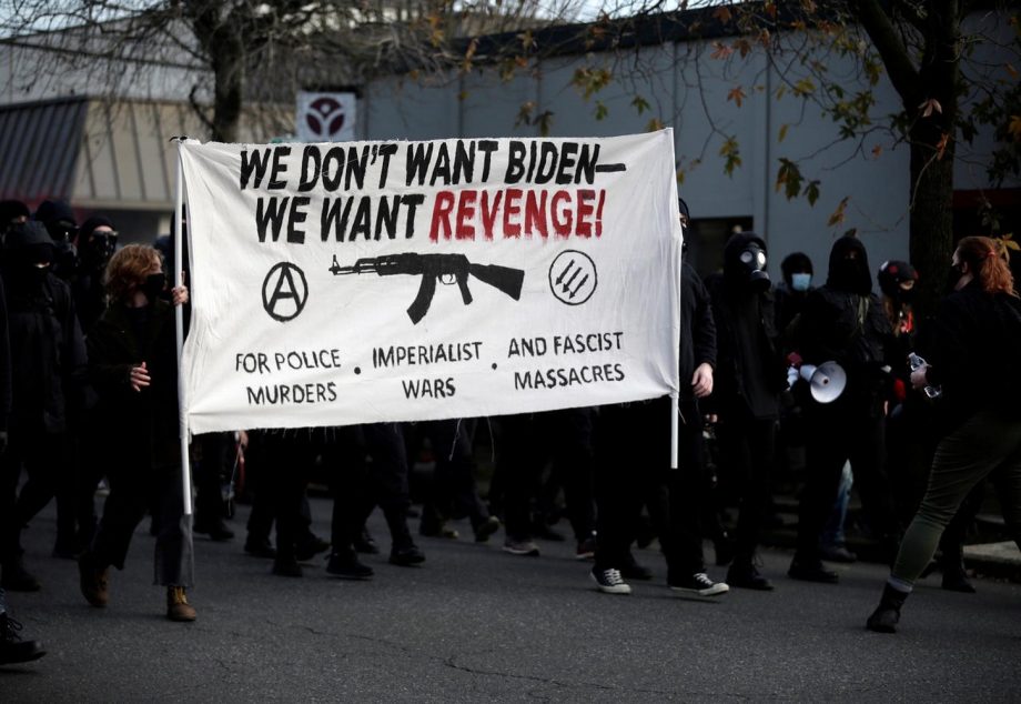 USA : manifestations « ingouvernables » contre Biden et Trump
