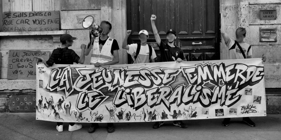 «La jeunesse emmerde le libéralisme»