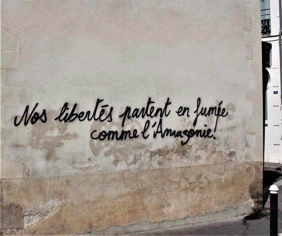 La rue a des choses à dire