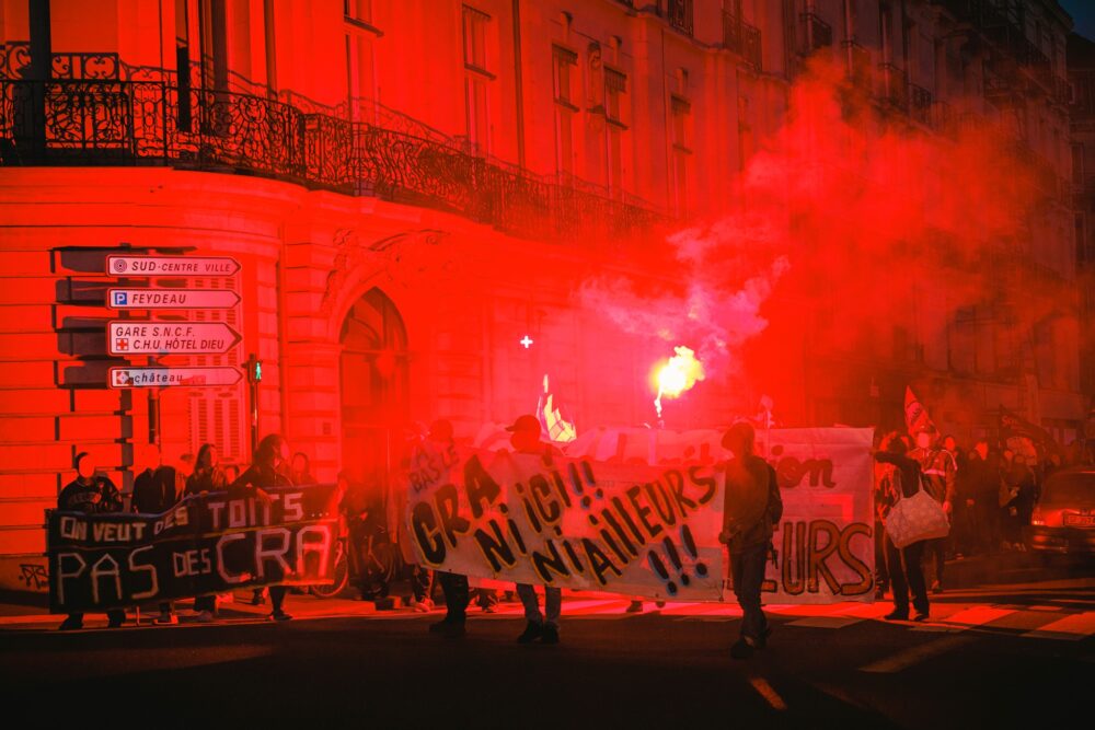 Nantes : plus de 200 personnes contre le projet de Centre de Rétention