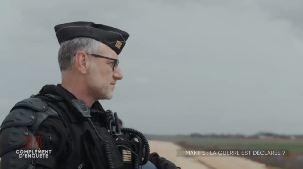 Attention : gendarmes en danger