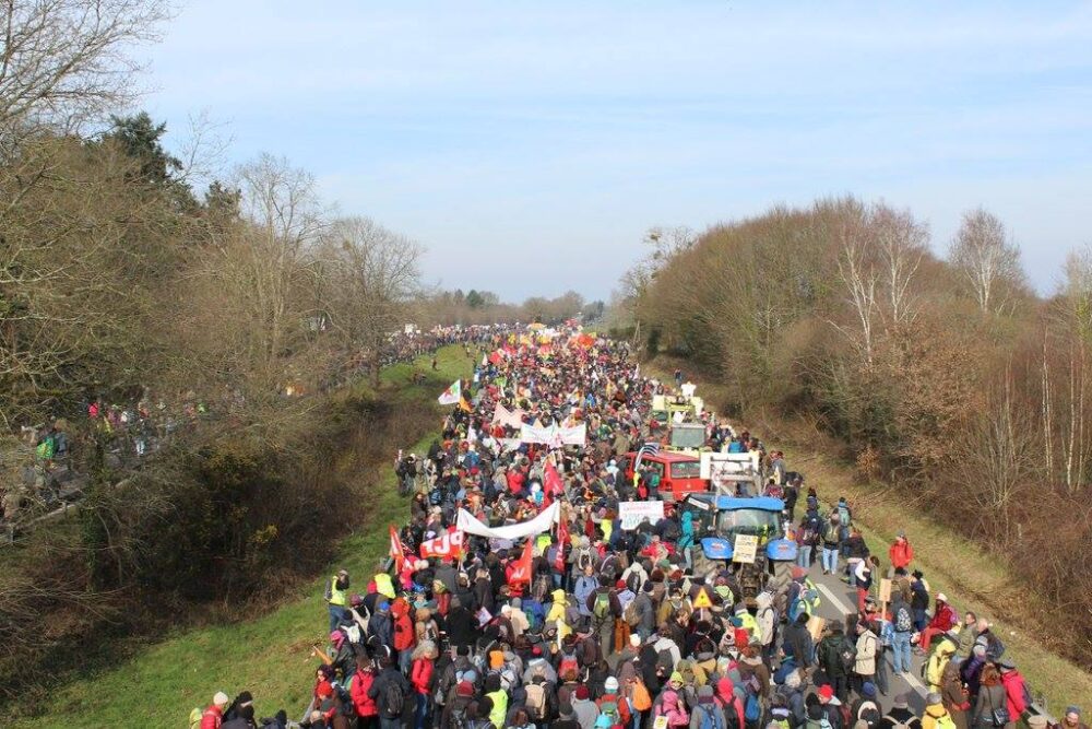 27 février 2016 : les images de la plus grande manifestation de l’histoire du mouvement anti-aéroport