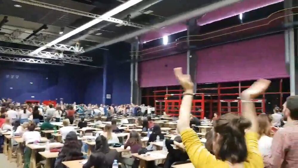 Examens reportés : Zbeul général
