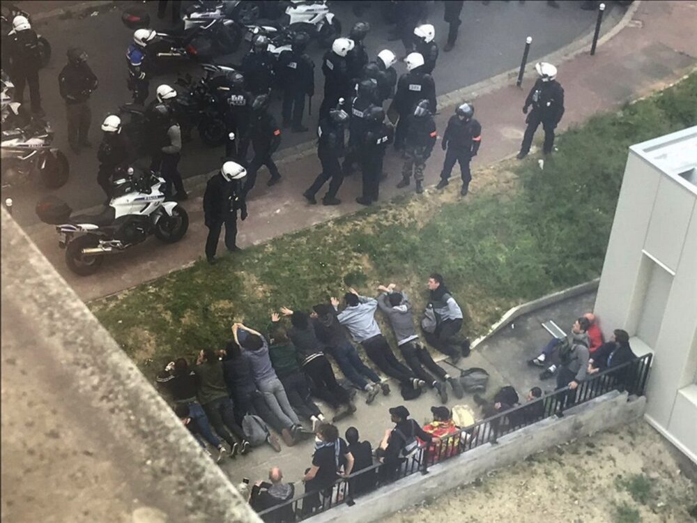 Regardez bien cette photo !