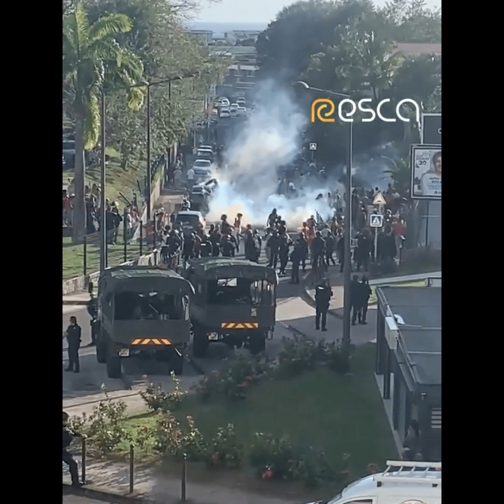 En Martinique : Darmanin chahuté, colère contre le colonialisme