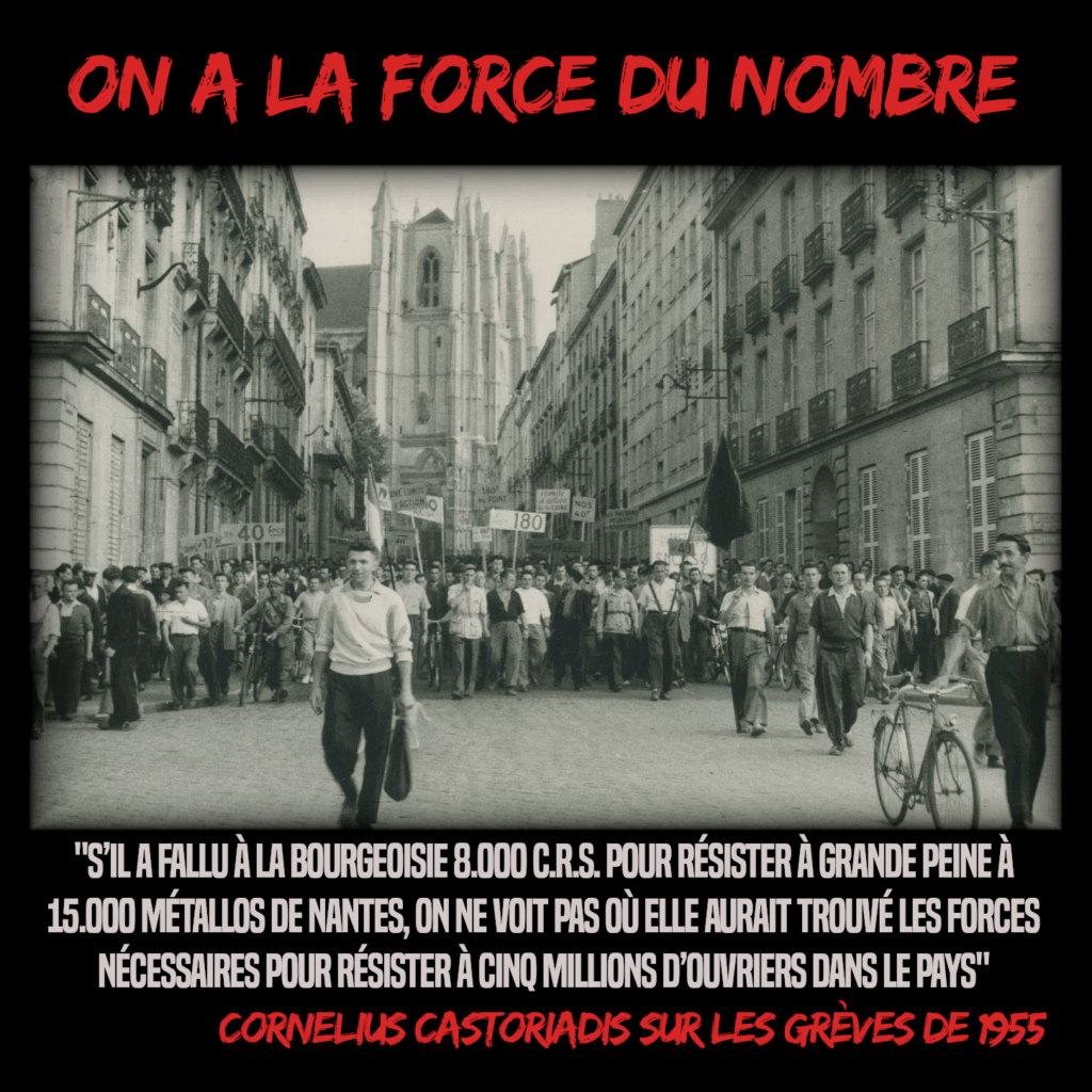 Une manifestation ouvrière marchant vers la préfecture de Nantes en 1955.