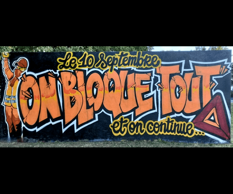 Fresque réalisée à Nantes proposant le slogan "Le 10 septembre, on bloque tout"