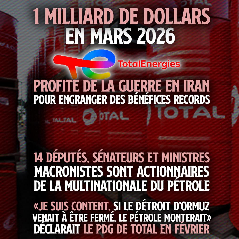 Des barils de pétrole siglés Total.