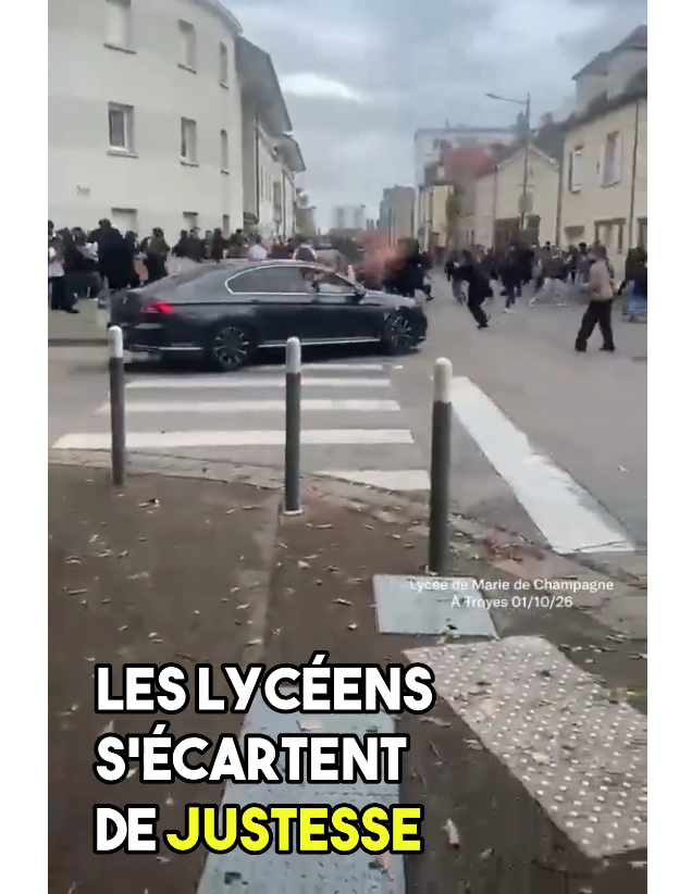 À Troyes, la police a innové dans la sauvagerie contre le mouvement lycéen : une attaque à la voiture bélier. Ni plus ni moins.
