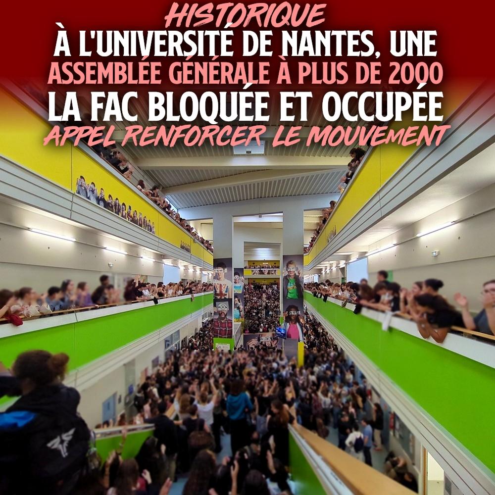 Le bâtiment Censive, à l'Université de Nantes, regorge d'étudiant·es pour l'Assemblée Générale qui soutient le mouvement de la jeunesse.